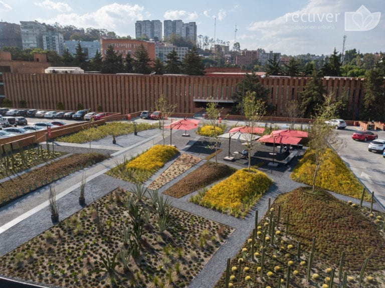 Azotea Verde de la Universidad Iberoamericana, Santa Fe, Ciudad de México.